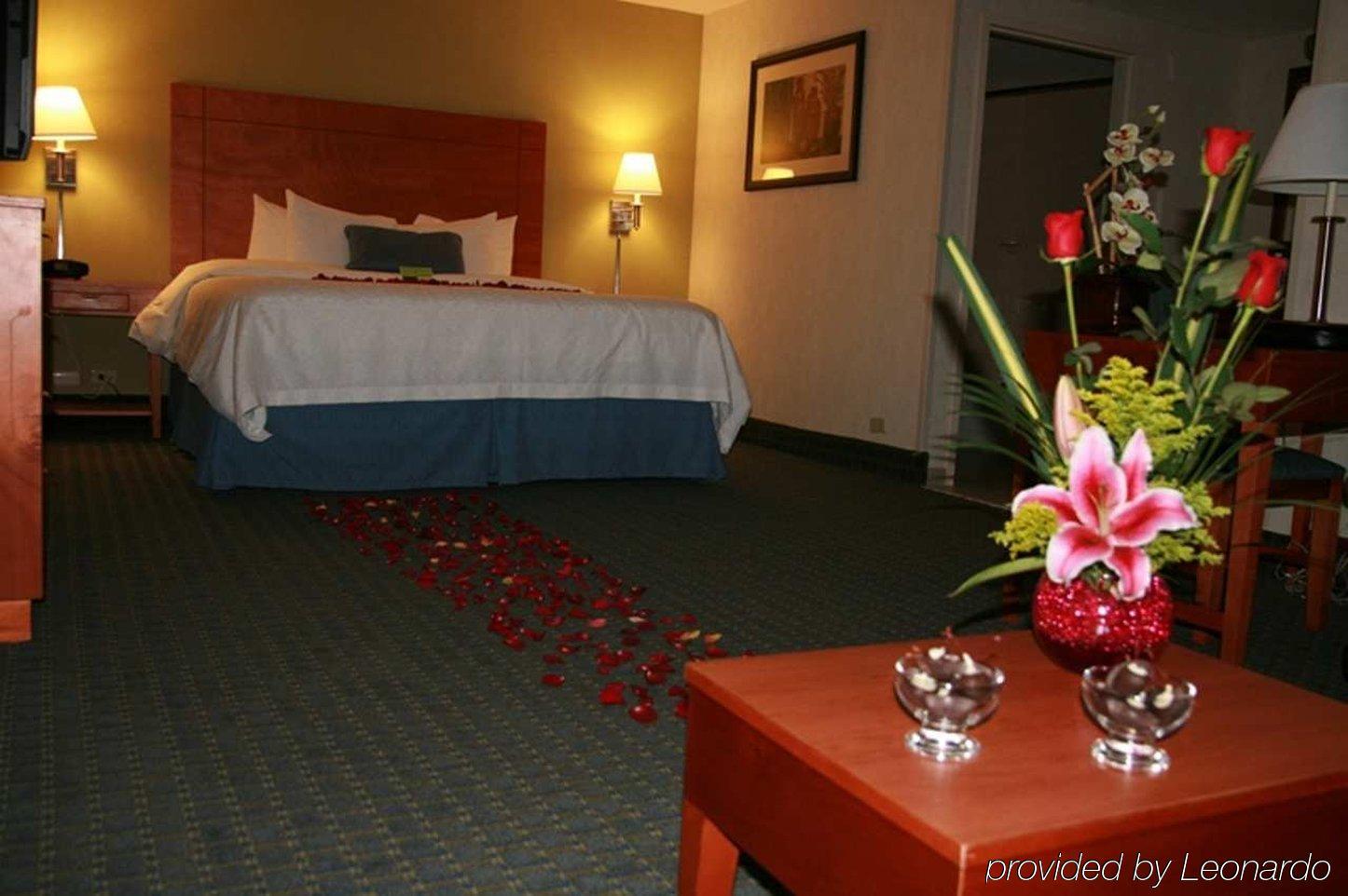 Hampton By Hilton Reynosa Zona Industrial Otel Oda fotoğraf
